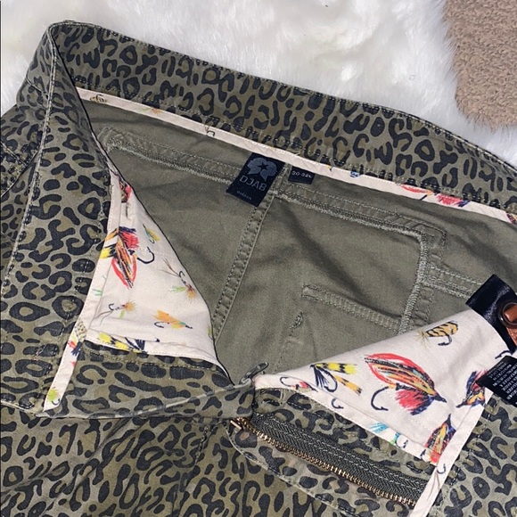 COPY - Green army animal print pants - Picture 2 of 6